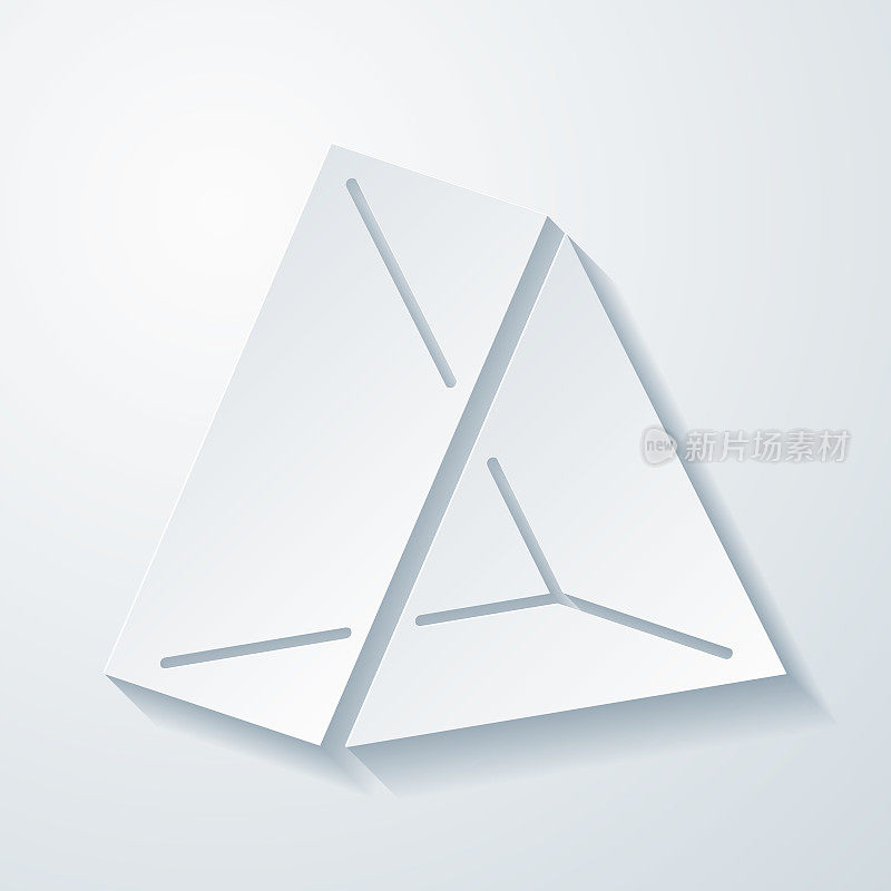 3 d三角形。在空白背景上具有剪纸效果的图标